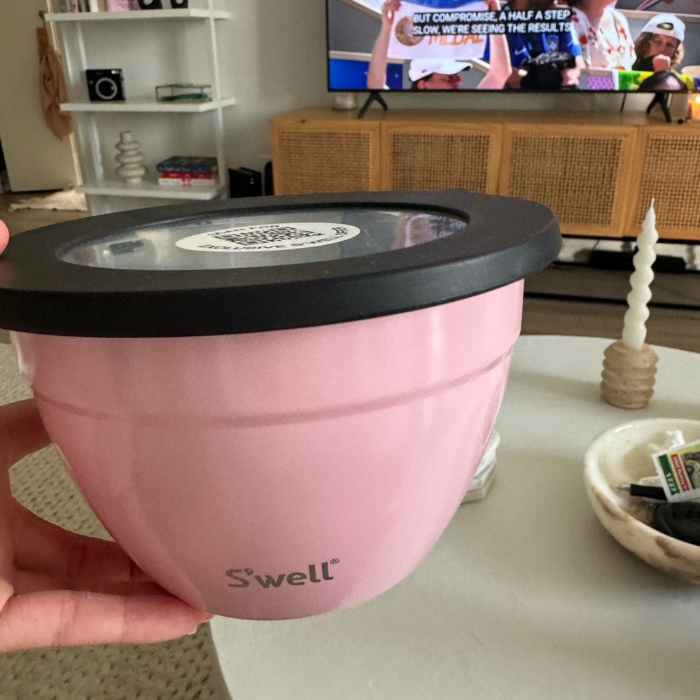 Swell salad kit in pink